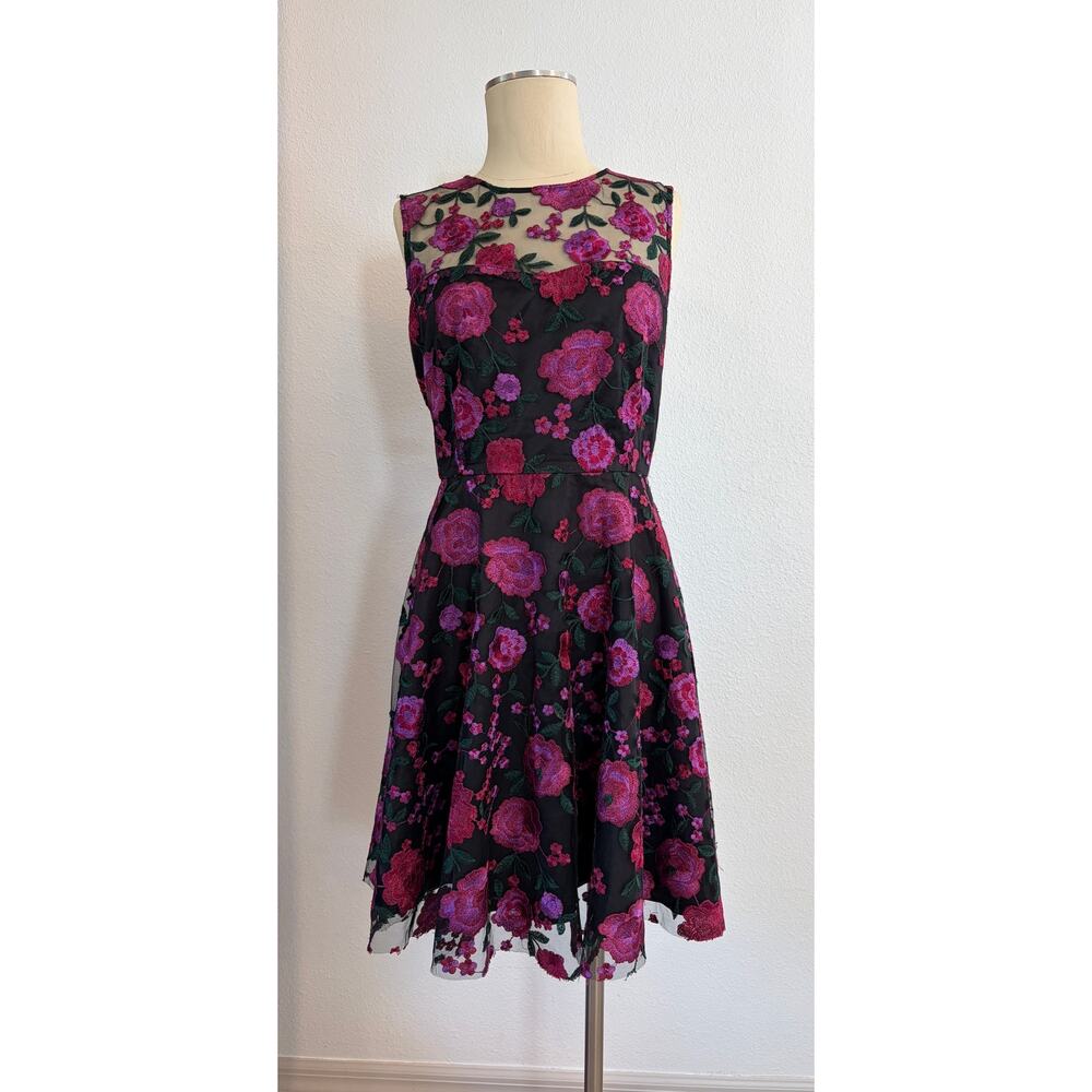 Tahari Dress Womens Size 12 Black Floral Embroidered Mesh Fit Flare Cocktail